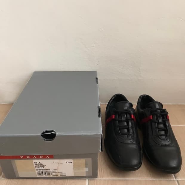 프라다 2000s 빈티지 스니커즈