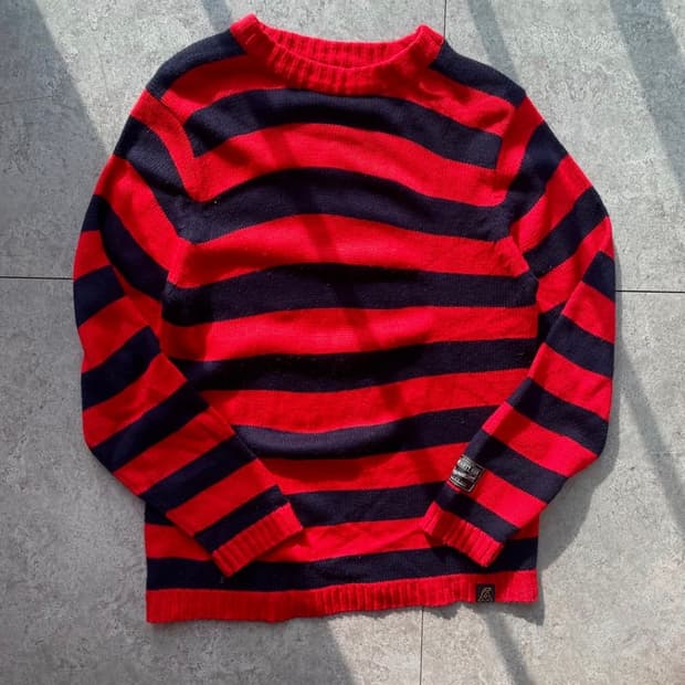 스트라이프 니트