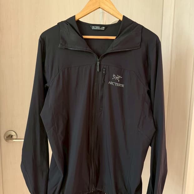 아크테릭스 스쿼미시 후디 블랙 M
