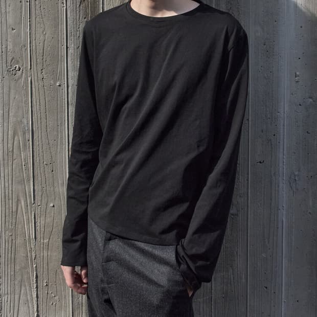 (2) mudule [027] semi longsleeve black