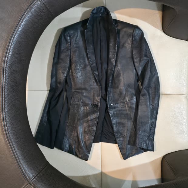 Julius_7  13ss  vandalism leather blazer