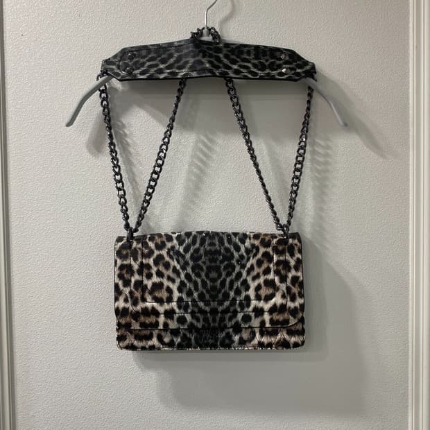 [GUESS] Leopard Handbag