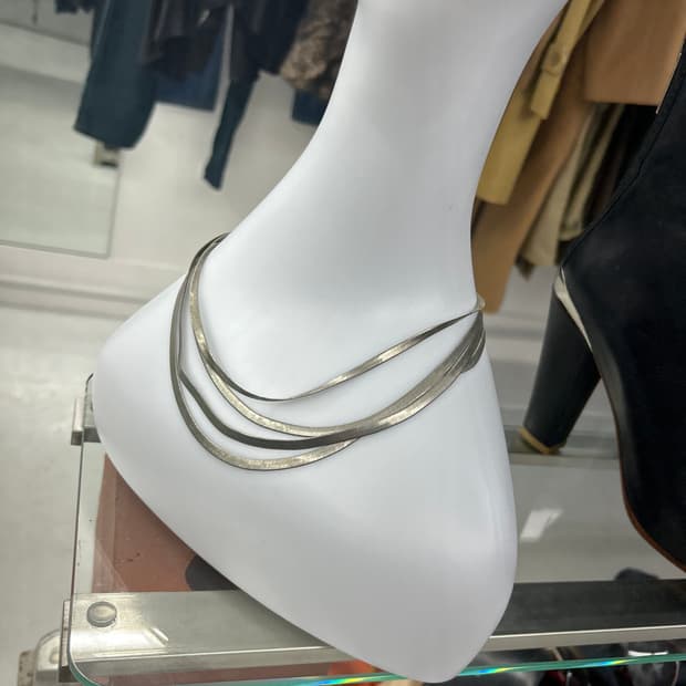 플랫 레이어 목걸이