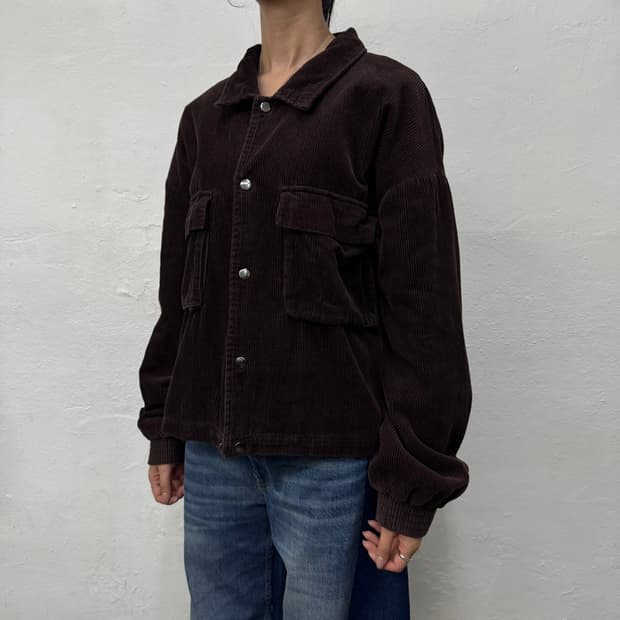 EMMA CLOTHES 브라운컬러 코듀로이 스냅버튼 블루종 자켓
