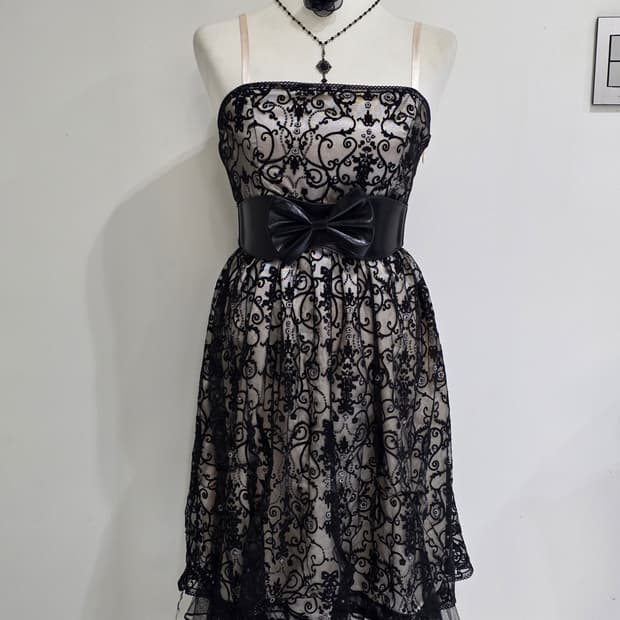 일본빈티지)로맨틱 고딕로리타 블랙레이스공겜여주 캉캉파티댄스갸루칵테일드레스