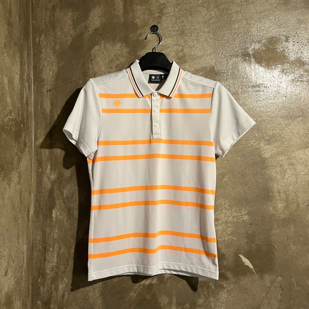 데상트 반팔카라티