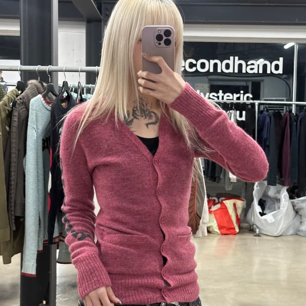 90s 히스테릭 글래머 울 로고 버튼 니트