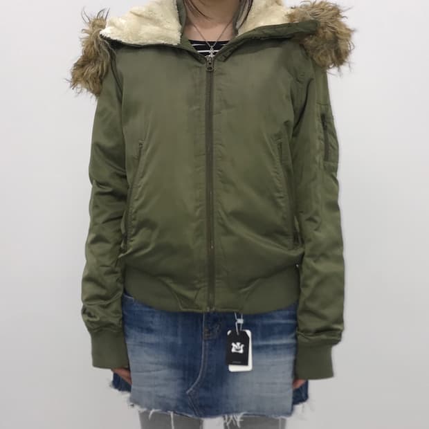 Jpn Fur-Hooded MA-1 Bomber Jacket