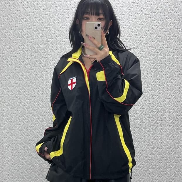 엄브로 잉글랜드 축구 오버핏 윈드브레이커 바람막이C11560