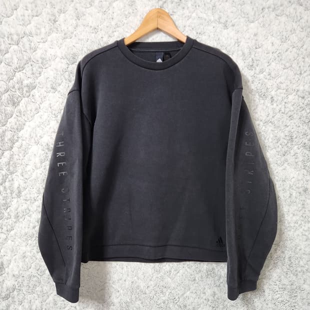 H826 [100] 아디다스 맨투맨 티셔츠
