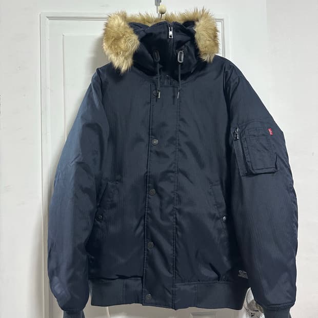 리바이스 N2B 덕다운