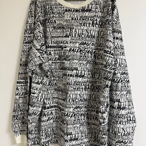 발렌시아가 그래픽 오버핏 티셔츠(XL)