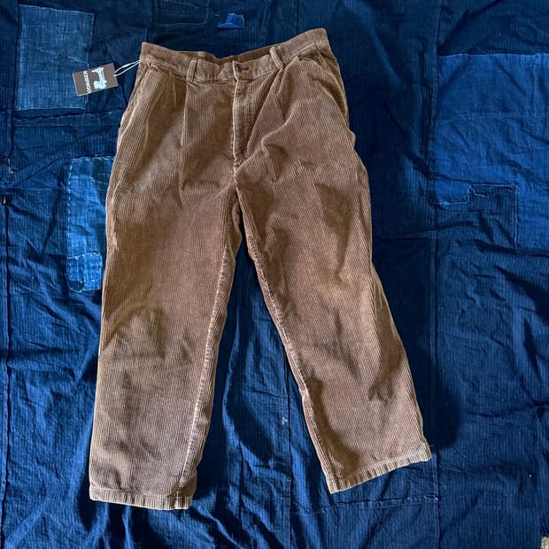 버킹햄 투턱 코듀로이 팬츠 33