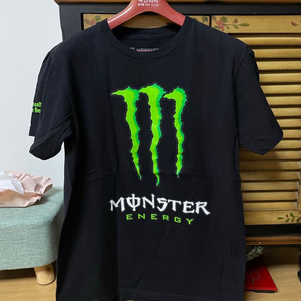 몬스터에너지 반팔 티셔츠 S