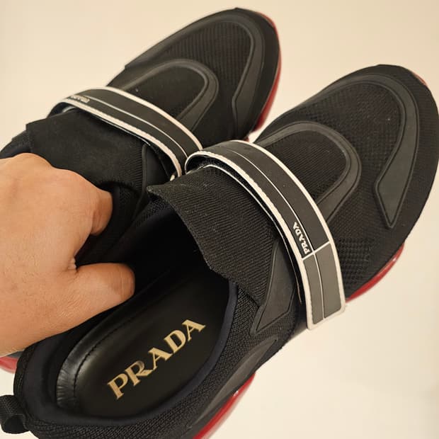 프라다 클라우드 버스트 스니커즈 44