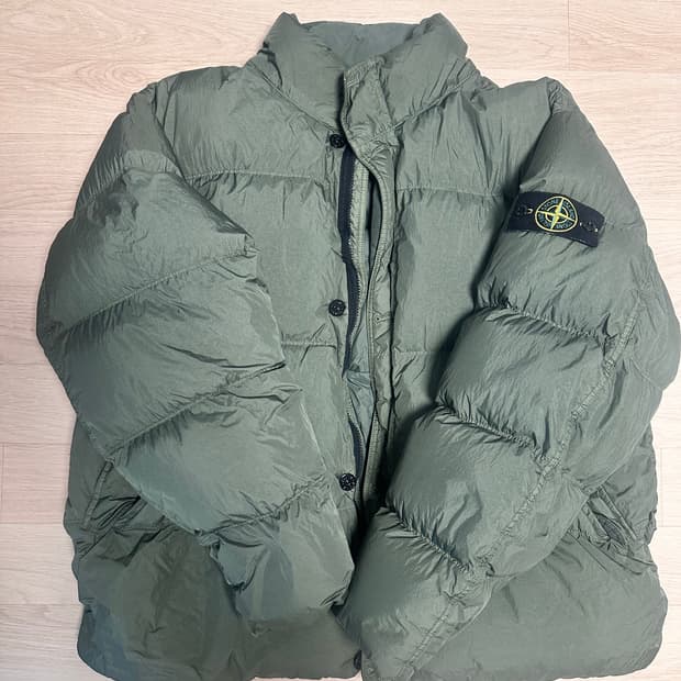 24FW 스톤 아일랜드 가먼트 다이드 크링클랩스 R-NY 다운 자켓