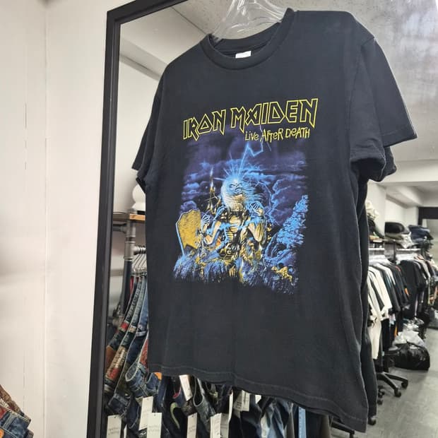 00s Iron Maiden 'Live After Death' 티셔츠