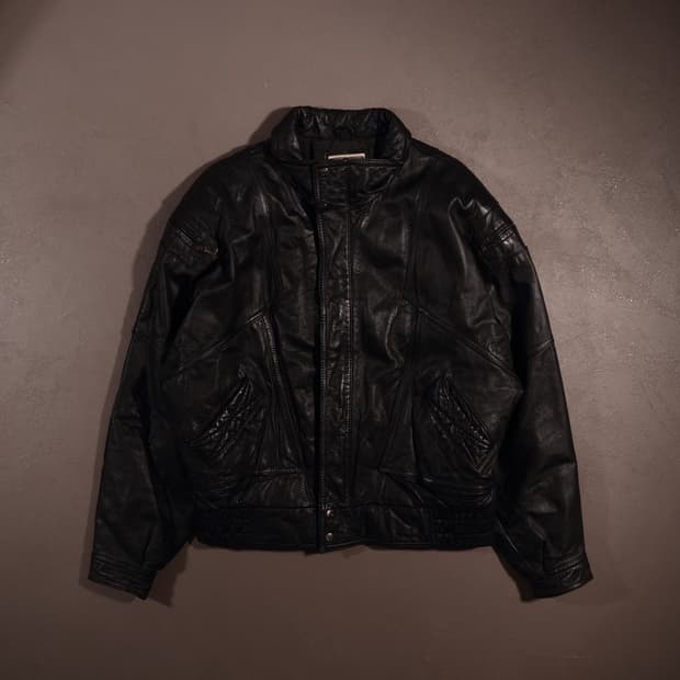 빈티지 레더 크롭 봄버자켓