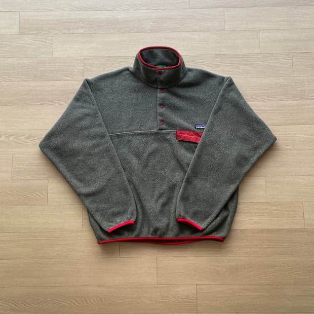 파타고니아 신칠라 니켈 그레이 레드 플리스 patagonia