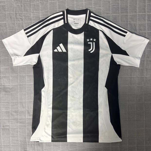 유벤투스 24/25 유니폼 L