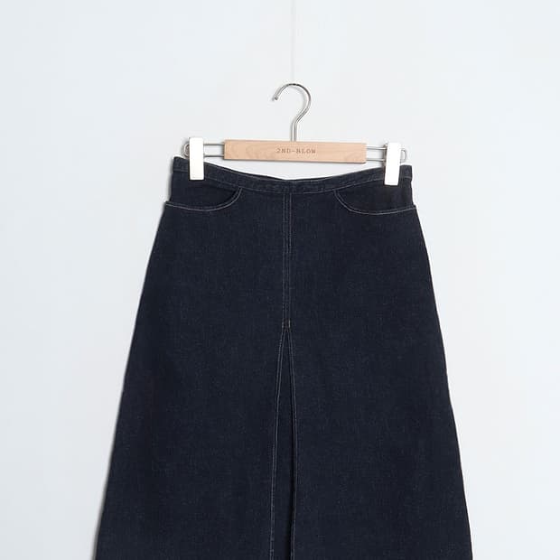 Old UNIQLO Denim Skirt (26)
