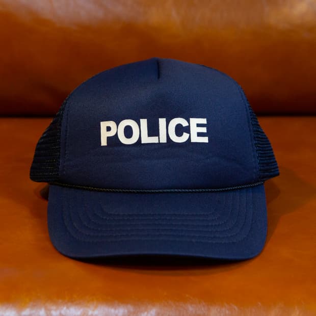POLICE 빈티지 트러커 캡