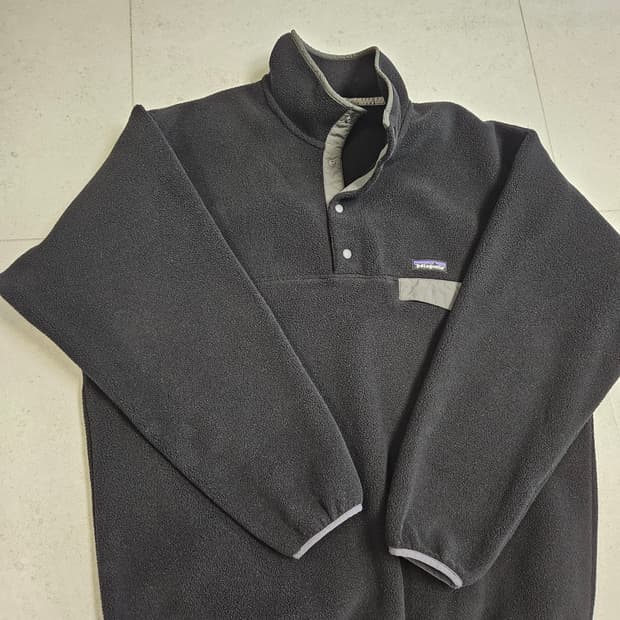 파타고니아 신칠라 L 블랙 포지그레이