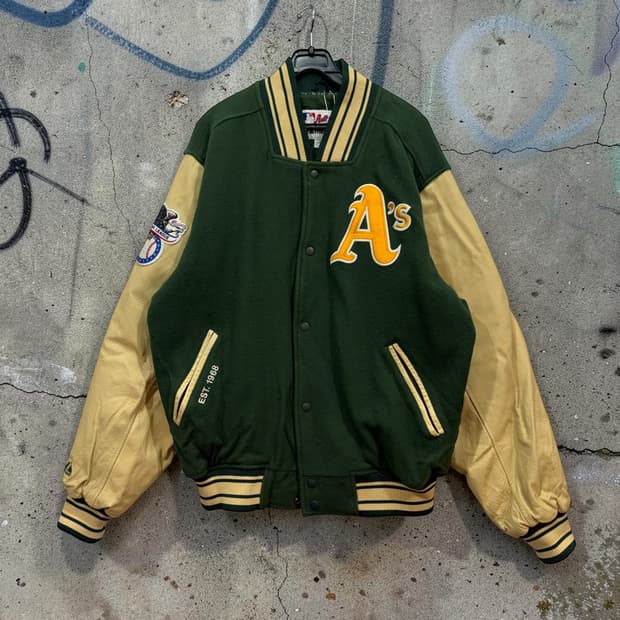Majestic Oakland A’s Varsity 