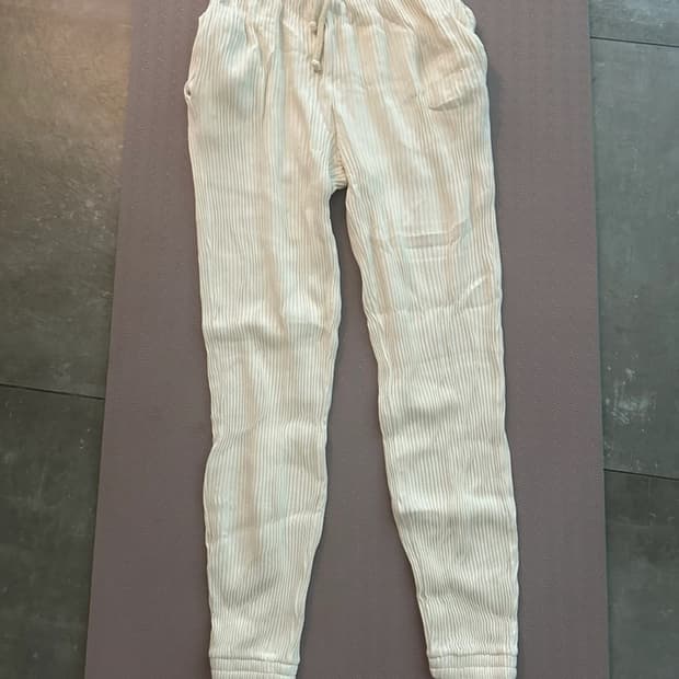 베이스레인지 립 조거 팬츠