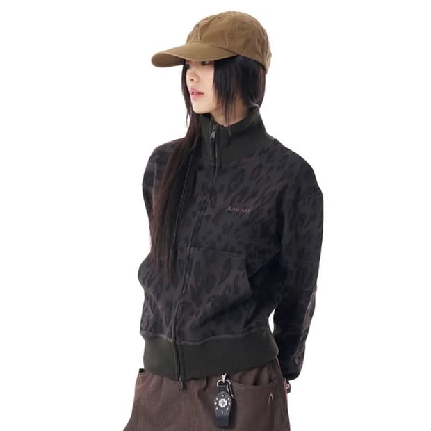 아캄 레오파드 트랙 자켓Leopard Logo Track Jacket 