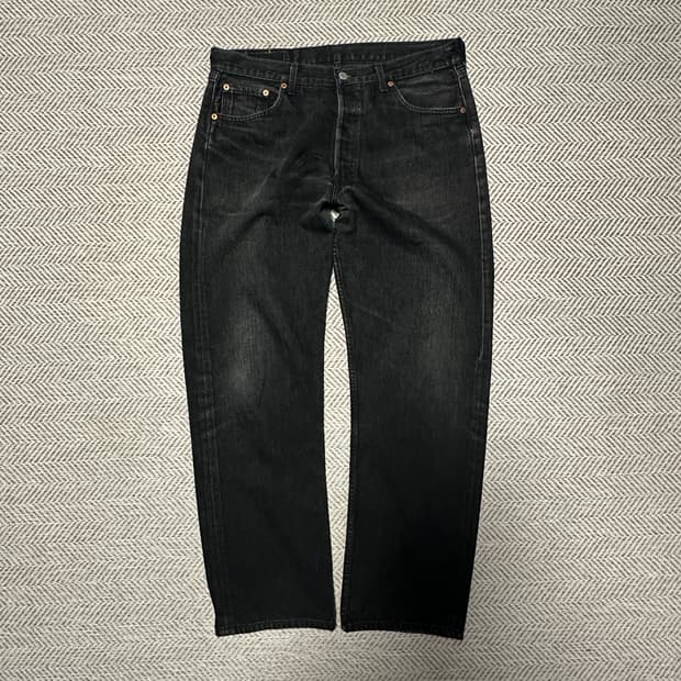 LEVI'S 501 90's france made black jeans
