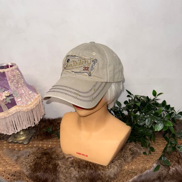 Von Dutch washing gray logo ball cap