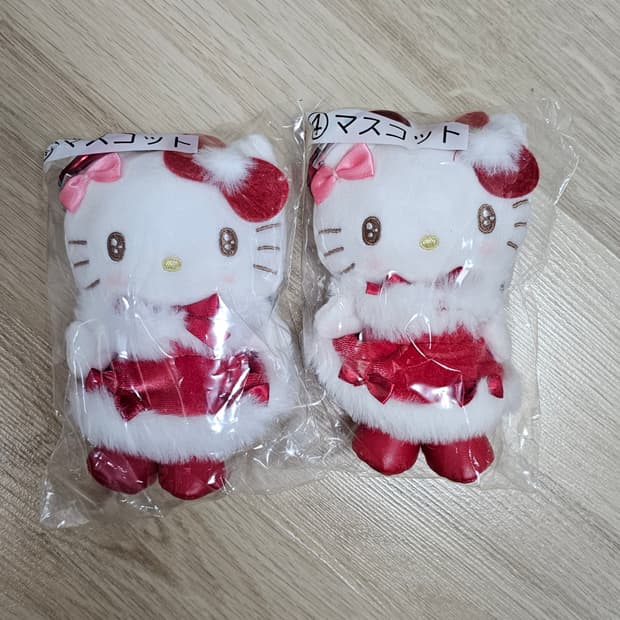 새상품) 2025 크리스마스 키티 쿠지 마스코트