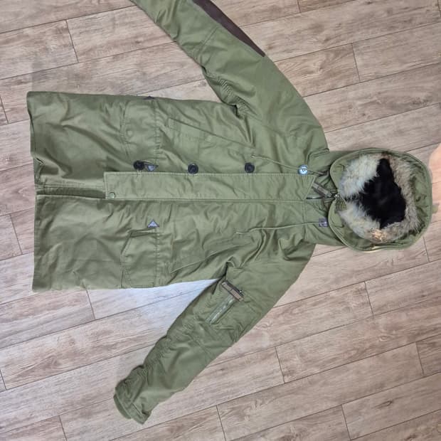 카이아크만 토끼털 모피 야상