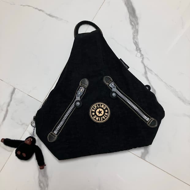 y2k 키플링 슬링백 블랙 + 고릴라 키링