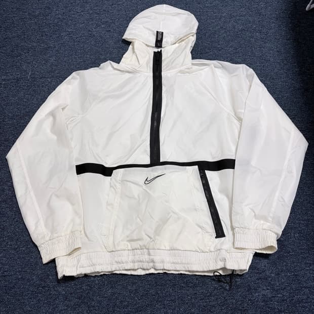 나이키 스우시 아노락