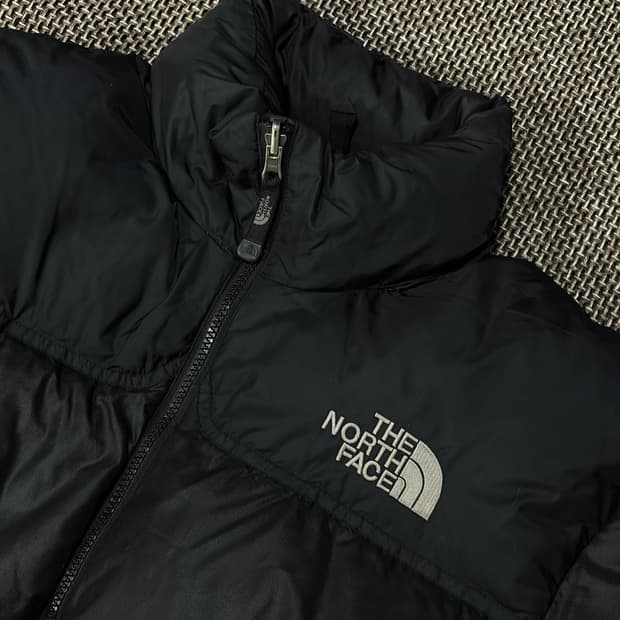 노스페이스 레트로 눕시 700 블랙