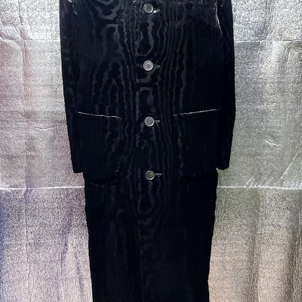 ♤필독♤ 꼼데가르송 x 느와케이니노미야 콜라보 코트 <새상품>