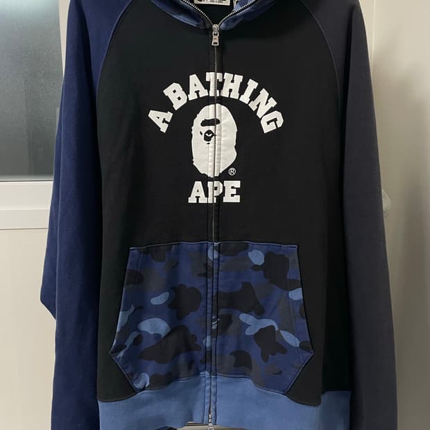 베이프 컬리지 후드집업