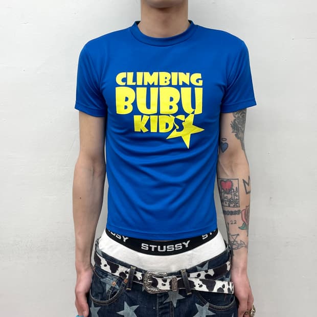 Retro kitsch blue star t-shirt 