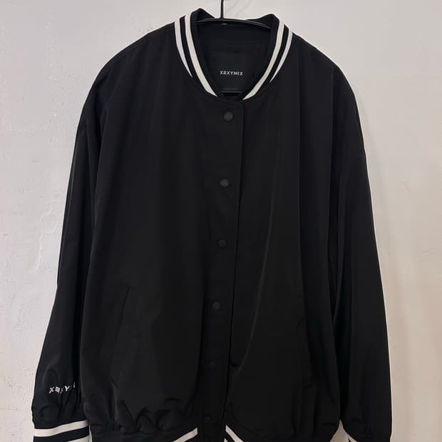 젝시믹스 블랙 야구 점퍼 M