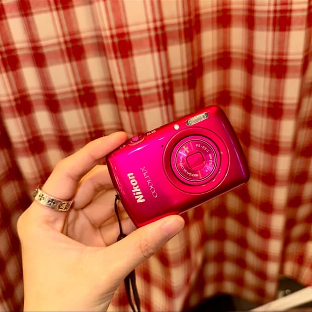Nikon COOLPIX S01 베이비쿨픽스 핑크 제니디카 빈티지 카메라
