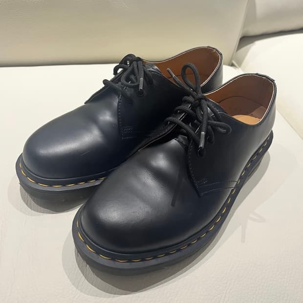 닥터마틴 1461 스무스 블랙 240