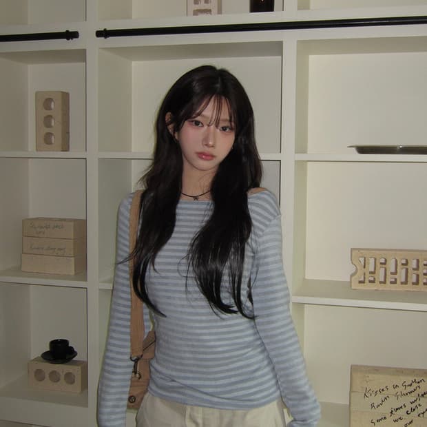 모디무드 보드 단가라 니트 기본 긴팔티