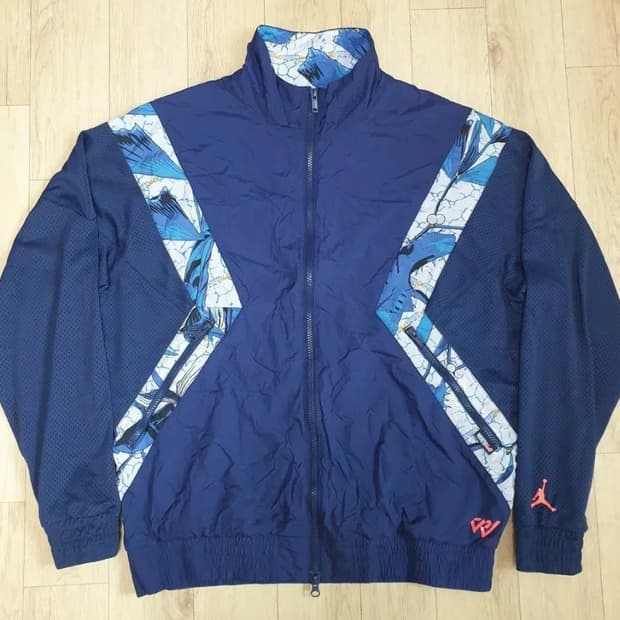 조던 x RW 플라이트 자켓 100 (영화 '시동' 등장제품)