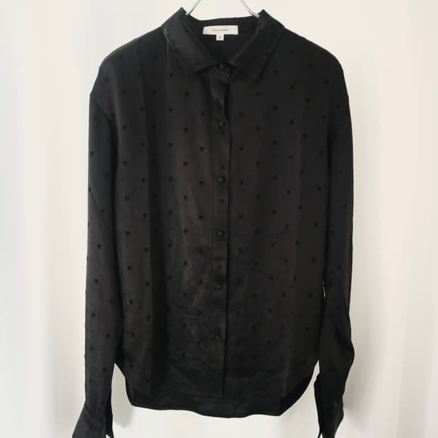 MARKGONG 24SS Monogram flocked shirt