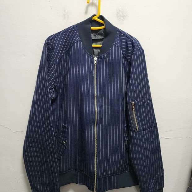 (새상품) 스트라이프 블루종 점퍼