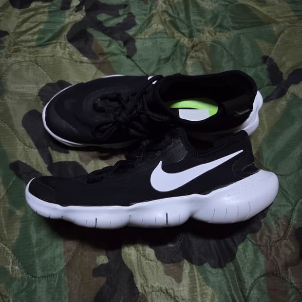WMNS Nike Free RN 5.0 나이키 프리런