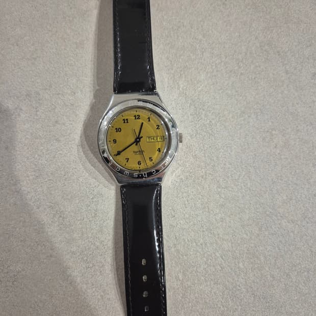 스와치 고질라 에디션