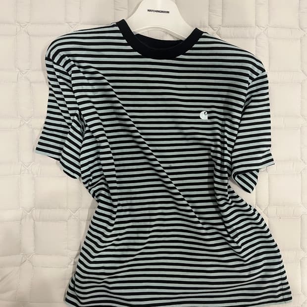 칼하트 스트라이프 크롭 T-shirt